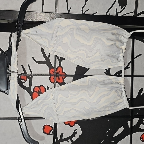 Abercrombie & Fitch Bandeau Padded Adjustable‎ Swim Top Bra Size XL NWoT - Picture 1 of 8